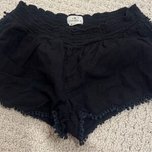 O'Neill Women's High Waist Black Pom-Pom Shorts